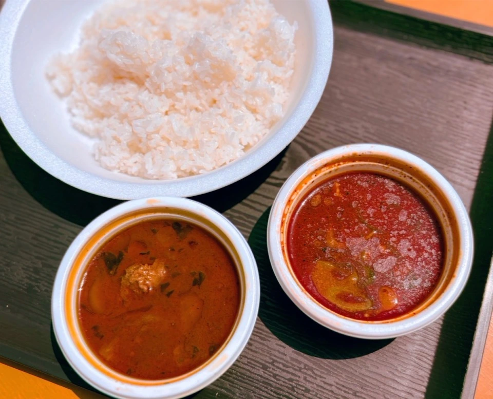 「第12回カレーEXPO in 万博公園」のカレー