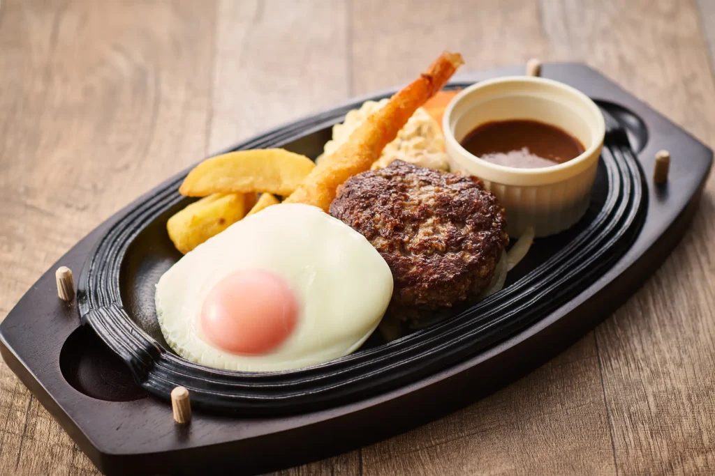 マグネットカフェのハンバーグセット