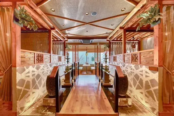 PISOLA吹田江坂店　内観