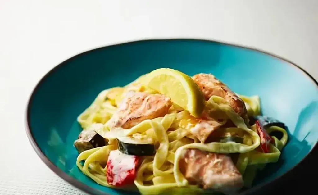 PISOLA吹田江坂店　内観　パスタ