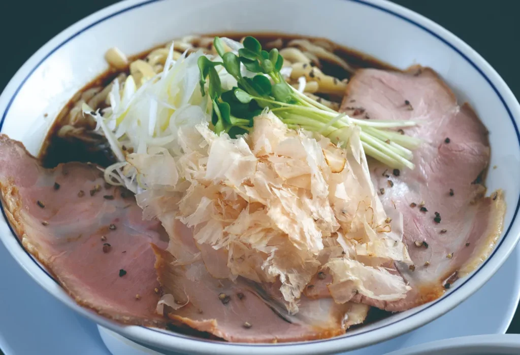 らーめん鱗 溜まり醤油らーめん