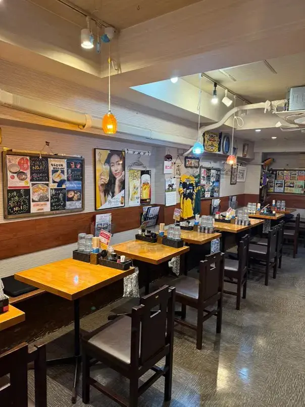 讃岐うどん四八 内観