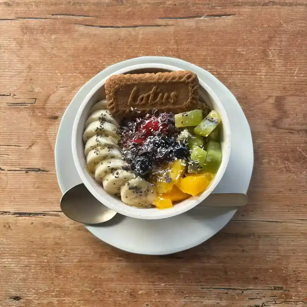 Cafe&Bal Magis(カフェアンドバル マジス) アサイーボウル