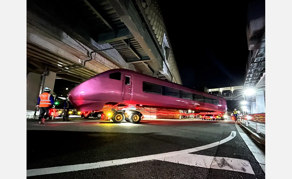 日本初の廃線高架上常設店舗「FUTURE TRAIN」の開業進行中！