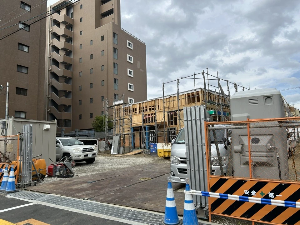 「マクドナルド緑地南店」工事の様子