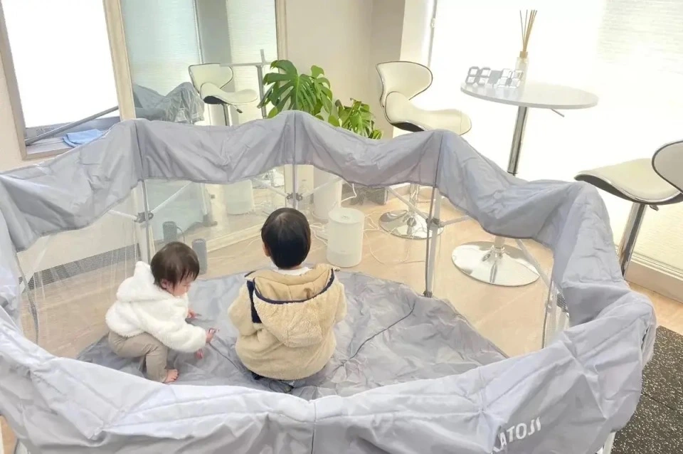 「パーソナルジムReViNa」のベビーサークル