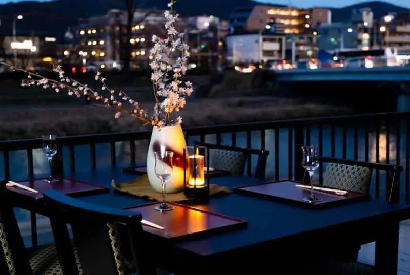 京料理竹島一期の川床