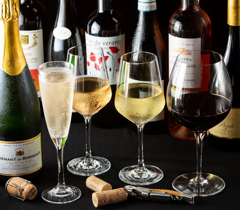 大阪梅田。隠れ家で、夜景とともに……ゆっくりワインを楽しめる店8選