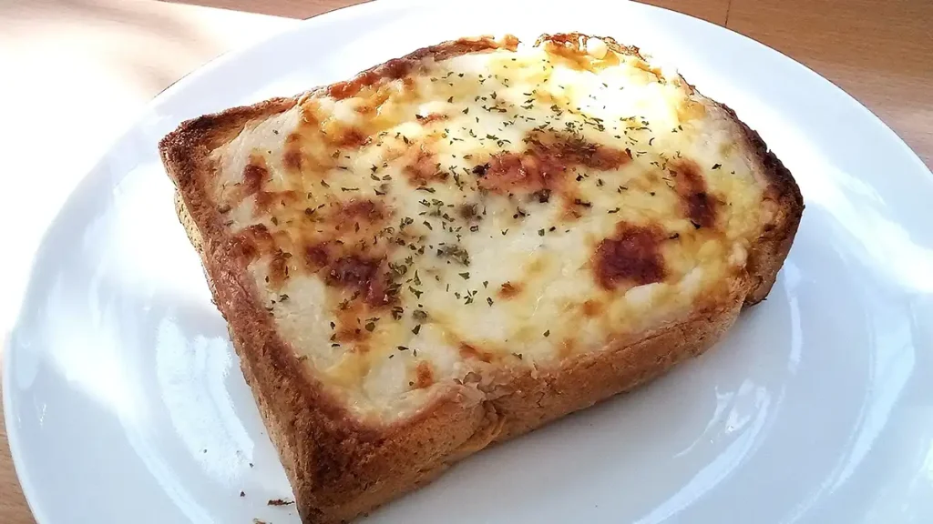 萠茶KIZASHI　クロックムッシュ