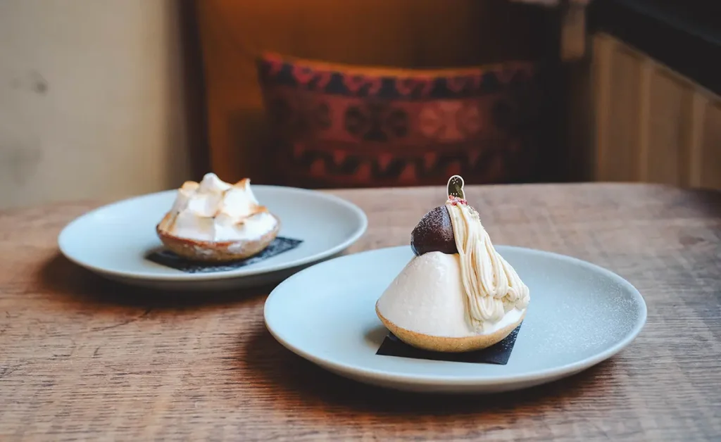 カフェエデン江坂店 メレンゲタルト モンブラン メイン