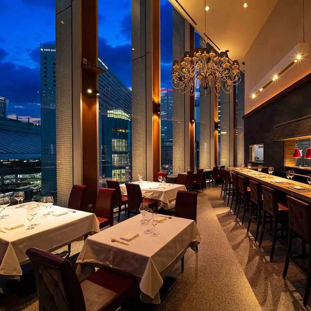 Teppanyaki×Wine あかくろ_内観