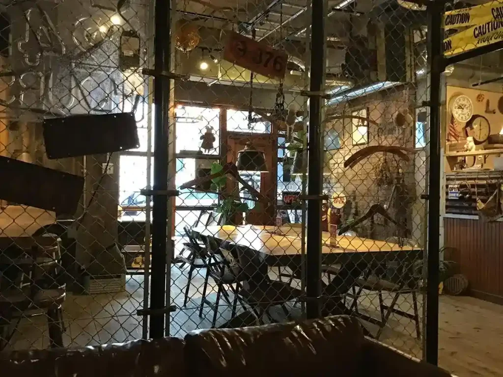 クラッチコーヒーアンド米区 内観