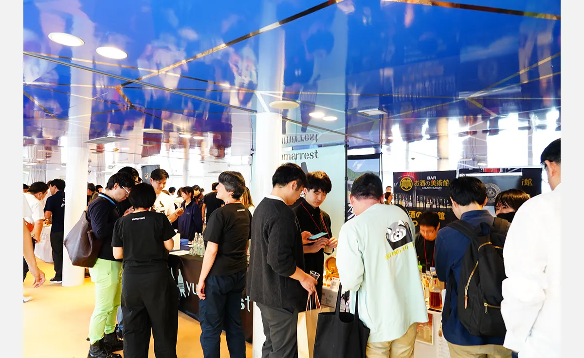 豪華客船「ビアンカ」で船上試飲会「琵琶湖ウイスキークルーズ2025」が開催！