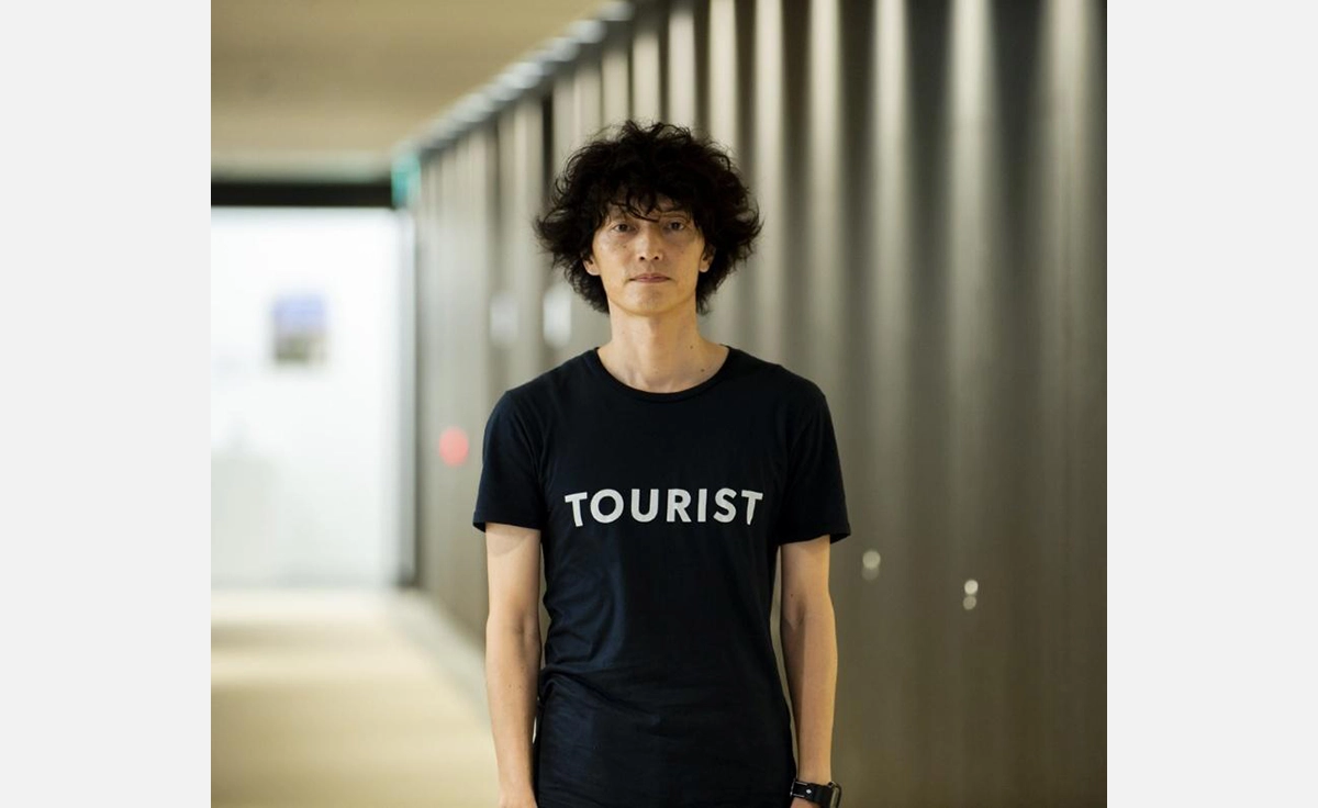 クリエイティブディレクター・ミュージシャンの赤松隆一郎氏が2025年7月26日（土）の「神戸学校」に登壇