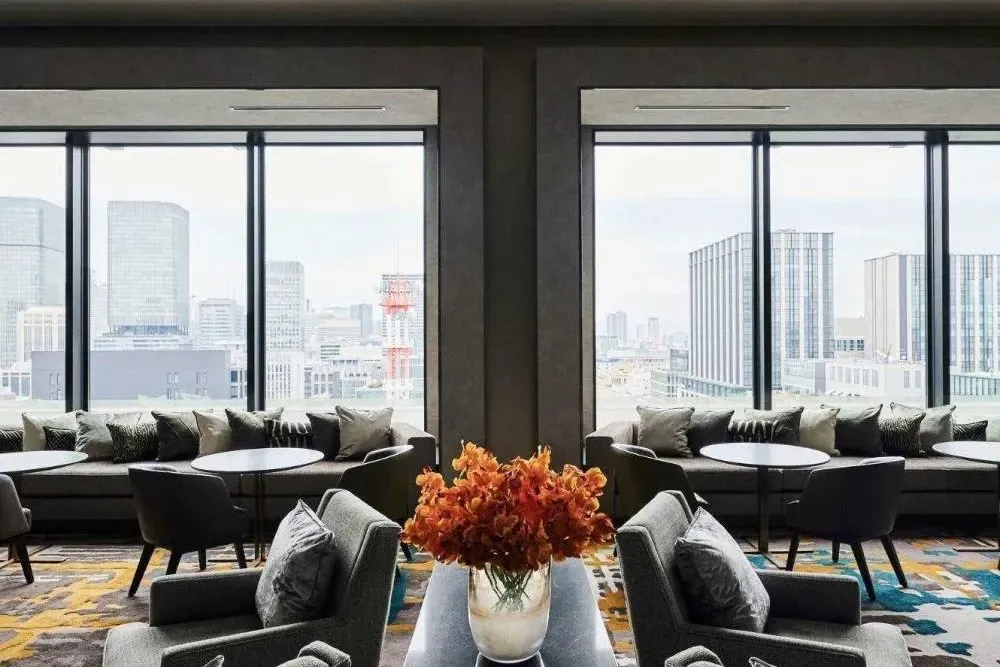 ロイヤルパーク　内観