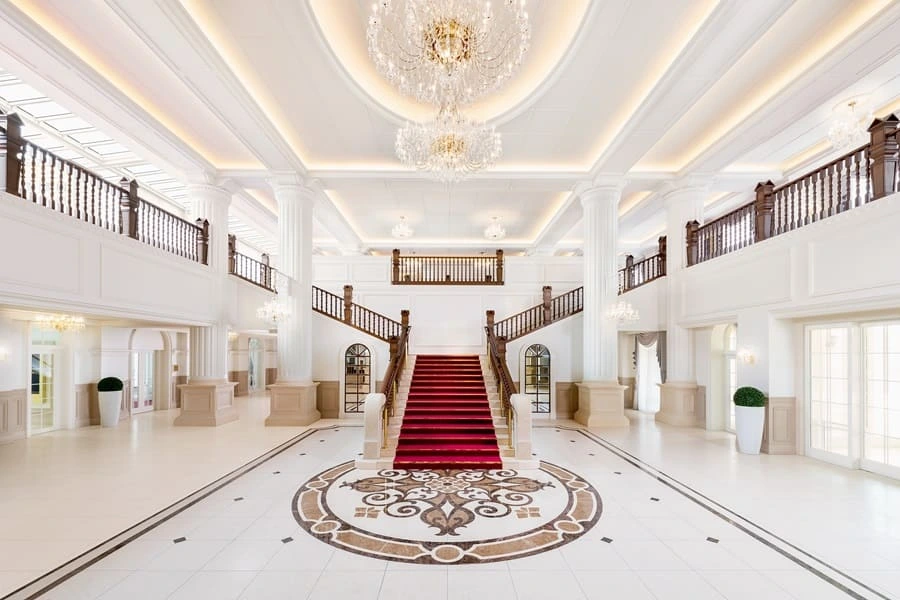 宝塚ホテルのロビーの様子