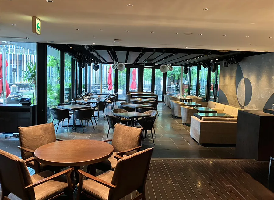 XEX WEST(ゼックスウエスト)の内観