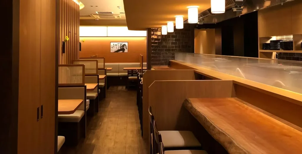 地鶏専門おちば屋 江坂本店 内観