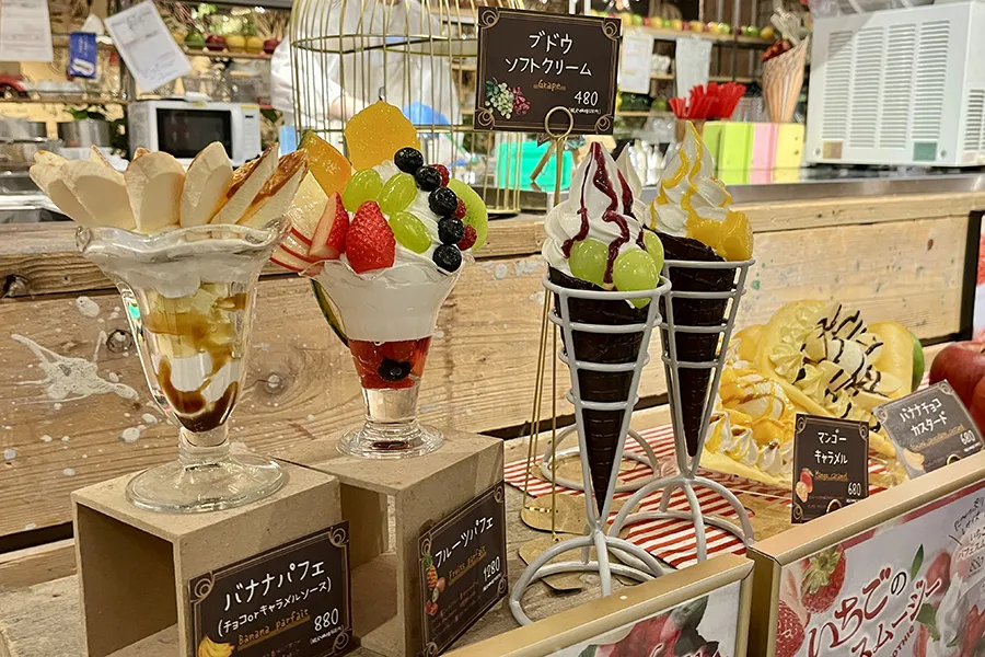 メルカパーラールクア大阪店のパフェ