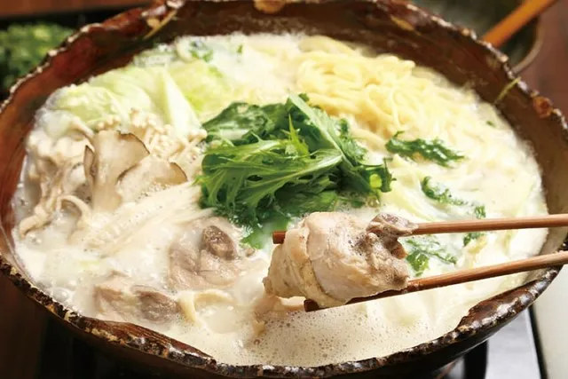 鶏居酒屋 るーつ 江坂店 博多水炊き