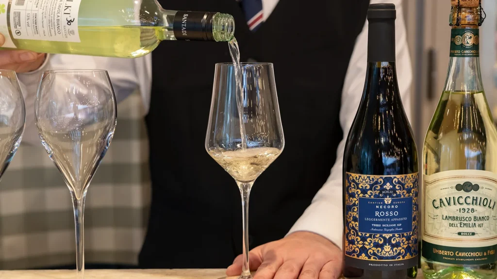 阪急ビアガーデン　ワイン