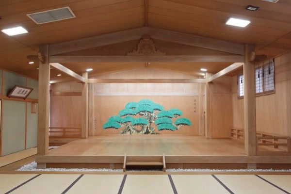 豊中不動尊・能舞台de京染め展