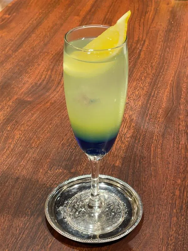 大丸神戸店〈カフェラ〉ゴッホ