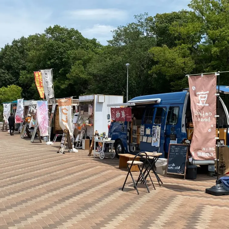 服部緑地植物園のマルシェ