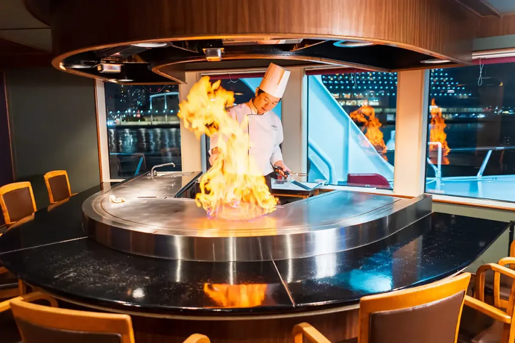 みなとHANABIクルーズ