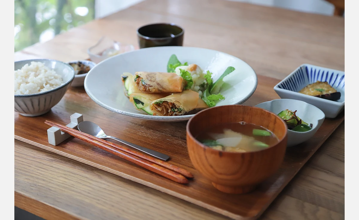 京都・大山崎「Relish食堂」が、オーガニック食品などを取り扱う「Relish Grocery Store」を併設しリニューアルオープン