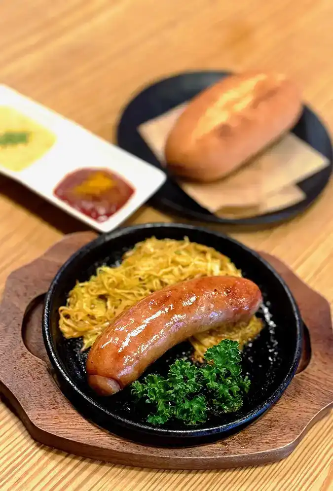 おいしい生ビールのお店 黒日果（くろにっか）３