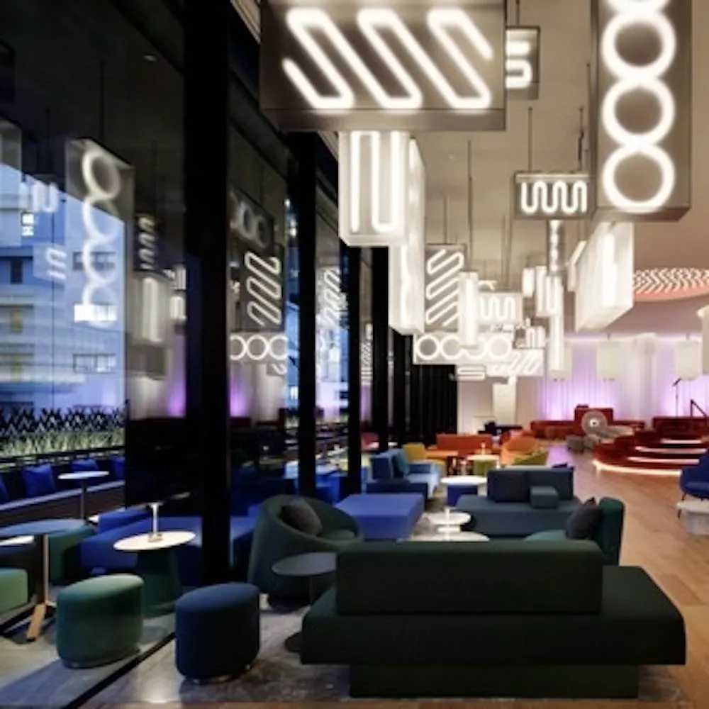 w大阪　アフタヌーンティー