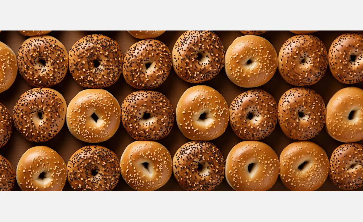 「茶屋町ファクトリーカフェ」にもちもち食感の「焼き立てベーグルフォカッチャ」がランチのパンビュッフェに登場！