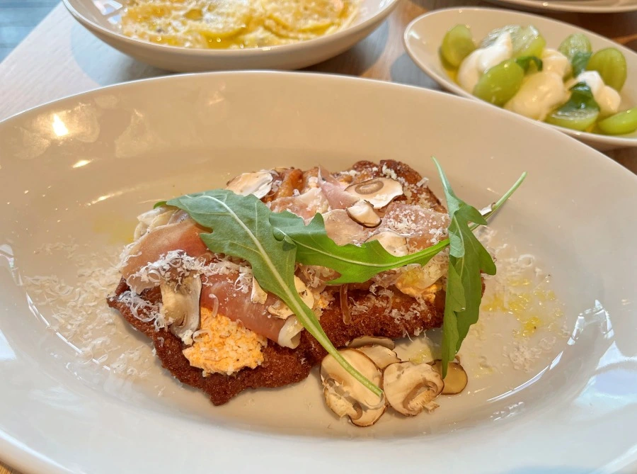 DEAN&DELUCAの仔牛のカツレツ