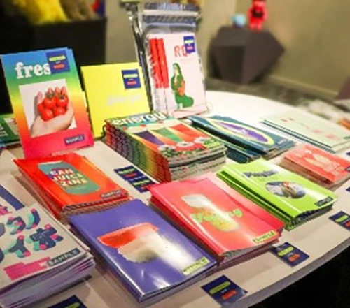 ルクア大阪　アートマーケット