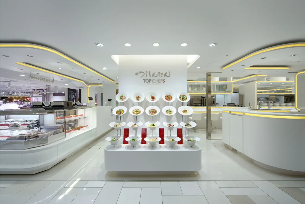 つるとんたんTOP CHEFSのおしゃれな店内