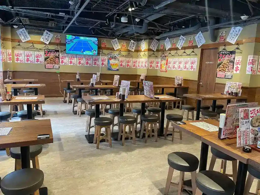 新時代　関大前店　内観