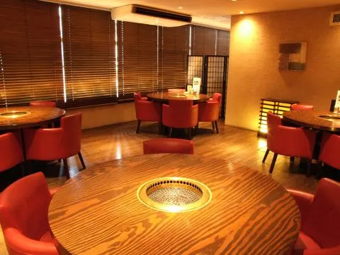 大同門 江坂店　内観