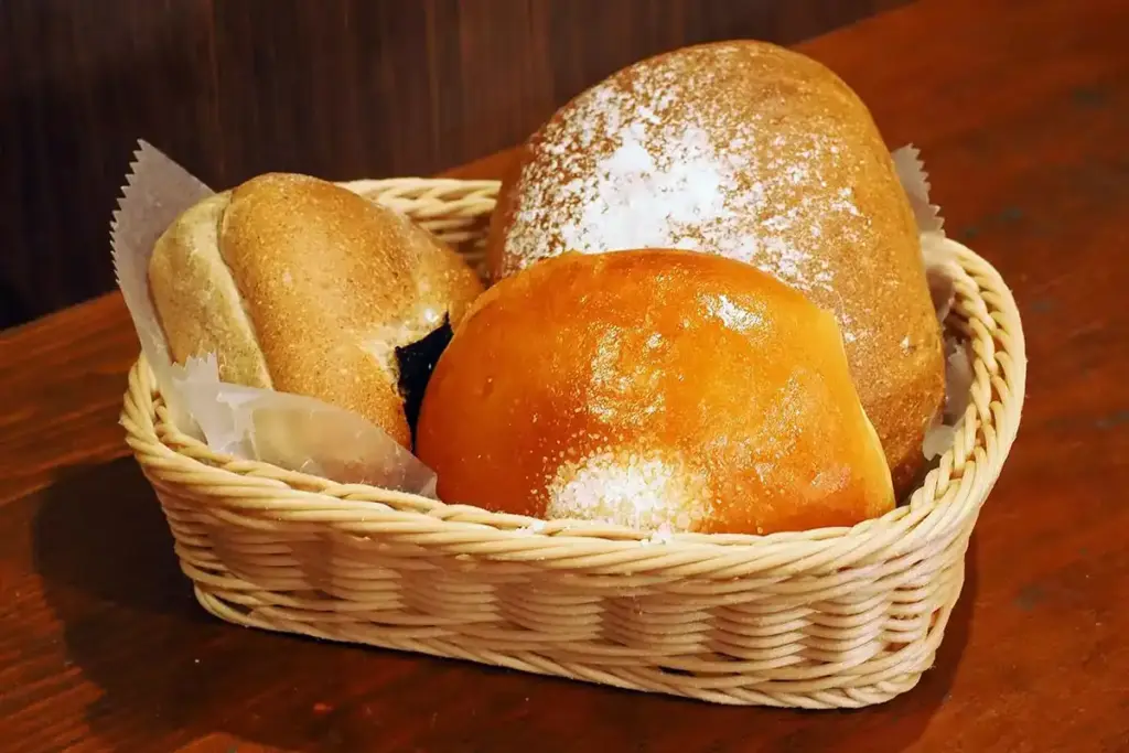 写真で見る関西のいま、むかし 第2回 西宮北口駅 五穀七福