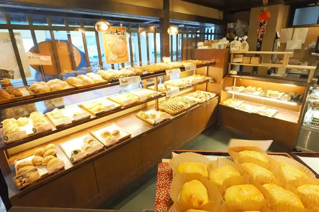 写真で見る関西のいま、むかし 第2回 西宮北口駅 五穀七福