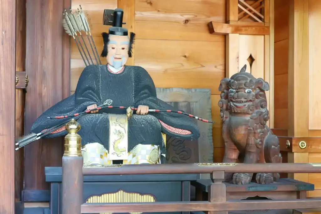 伊射奈岐神社　摂社１