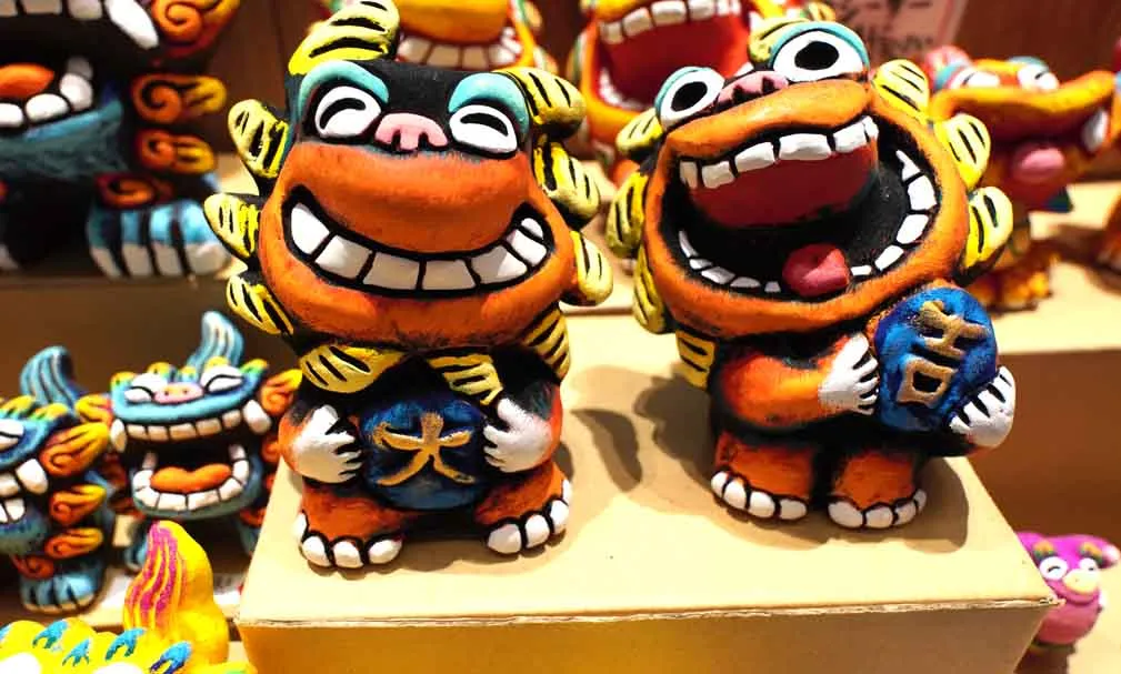 沖縄宝島のシーサー