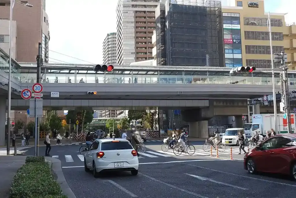 写真で見る関西のいま、むかし 第2回 西宮北口駅 今津線 踏切