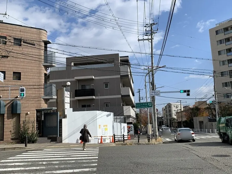 阪急六甲付近 取り壊し中1