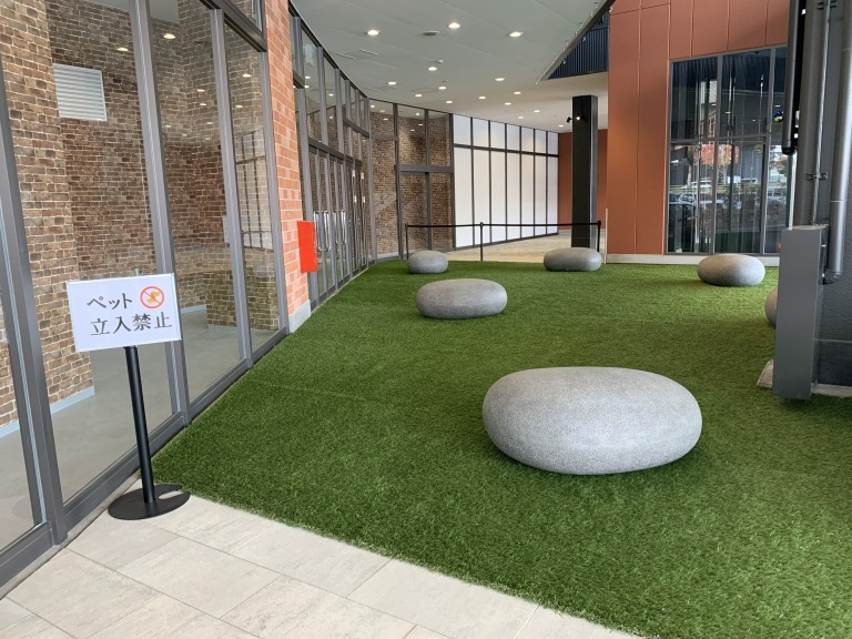 サザンモール六甲　休憩スペース２