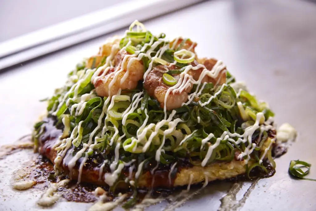 お好み焼き工房 とん鉄 江坂店 ネギモンお好み焼き