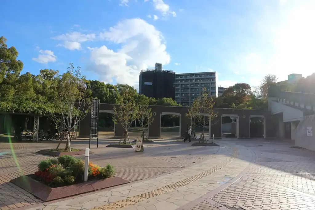 ダイソー ダイエー江坂公園店24