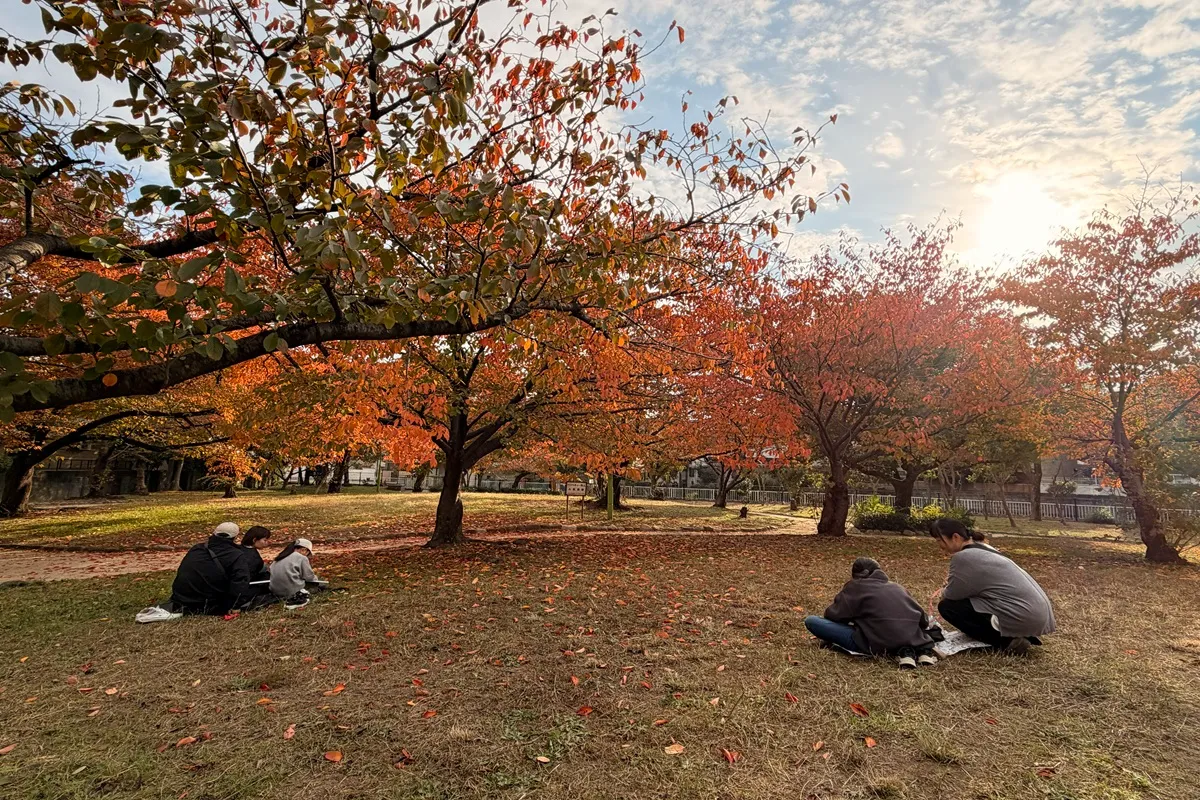 尼崎市南塚口町「TKART」秋のスケッチ会レポート！絵画教室の体験も受付中