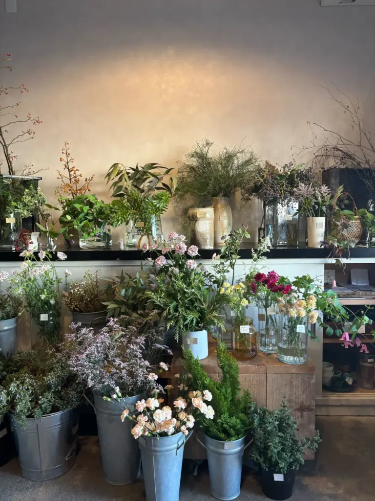 “tocoha flower”の店内