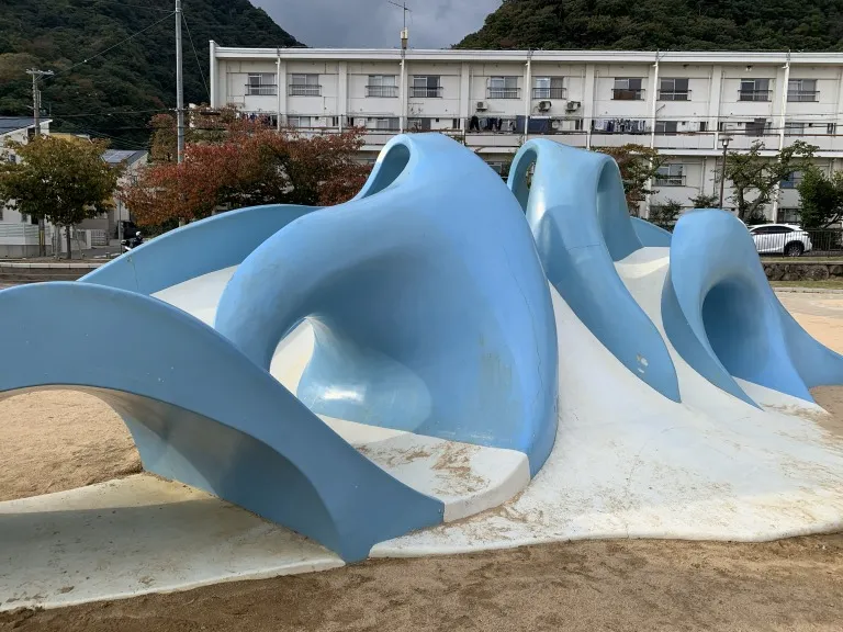 鶴甲公園　おもしろ遊具